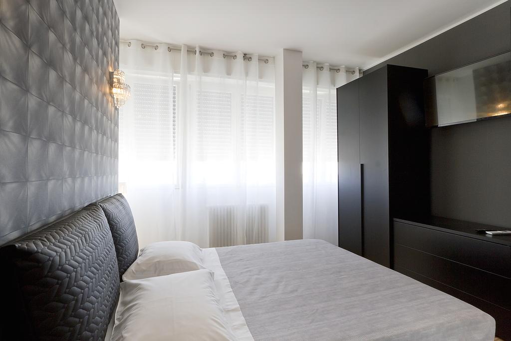 Apartmán Attico Stema Luxury Misano Adriatico Exteriér fotografie