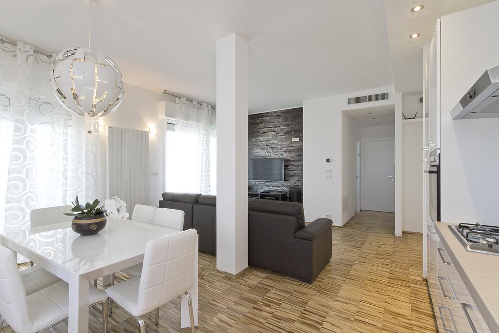 Apartmán Attico Stema Luxury Misano Adriatico Exteriér fotografie